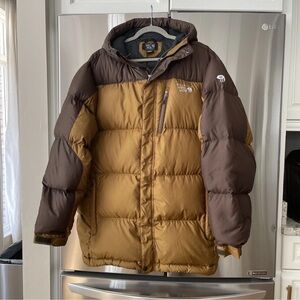 MOUNTAIN HARDWEAR 650 SUBZERO EXCELLENT CONDITION RARE COLOR BEAUTIFUL PARKA XL